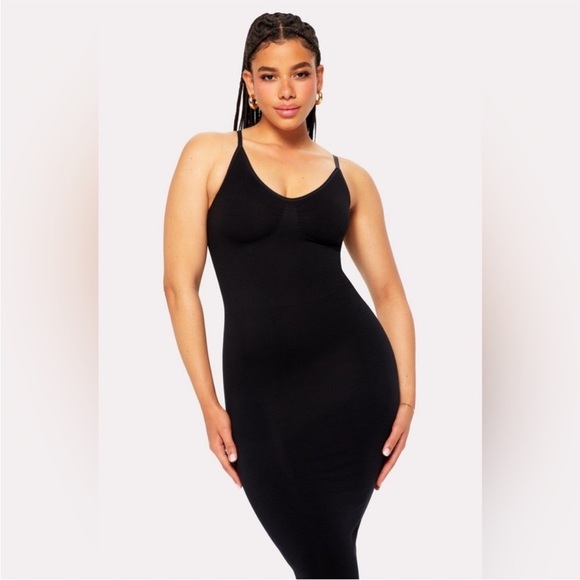 - Yitty Fabletics Smooth as Hell Shaping dress Sz large - Picture 2 of 9